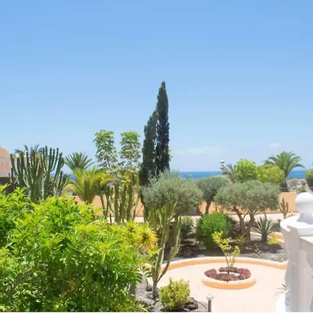 Parque Tropical Apartamento Los Cristianos (Tenerife)